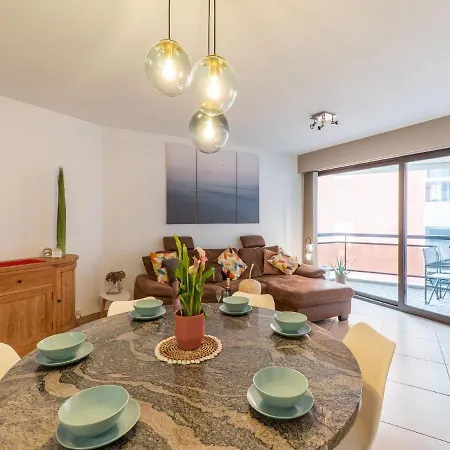 Appartement Modern With Sea-view Blankenberge